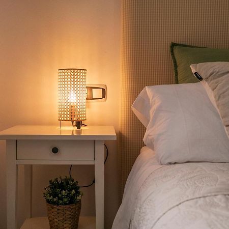 Apartamento Para Vivir Granada Con Parking Exterior foto