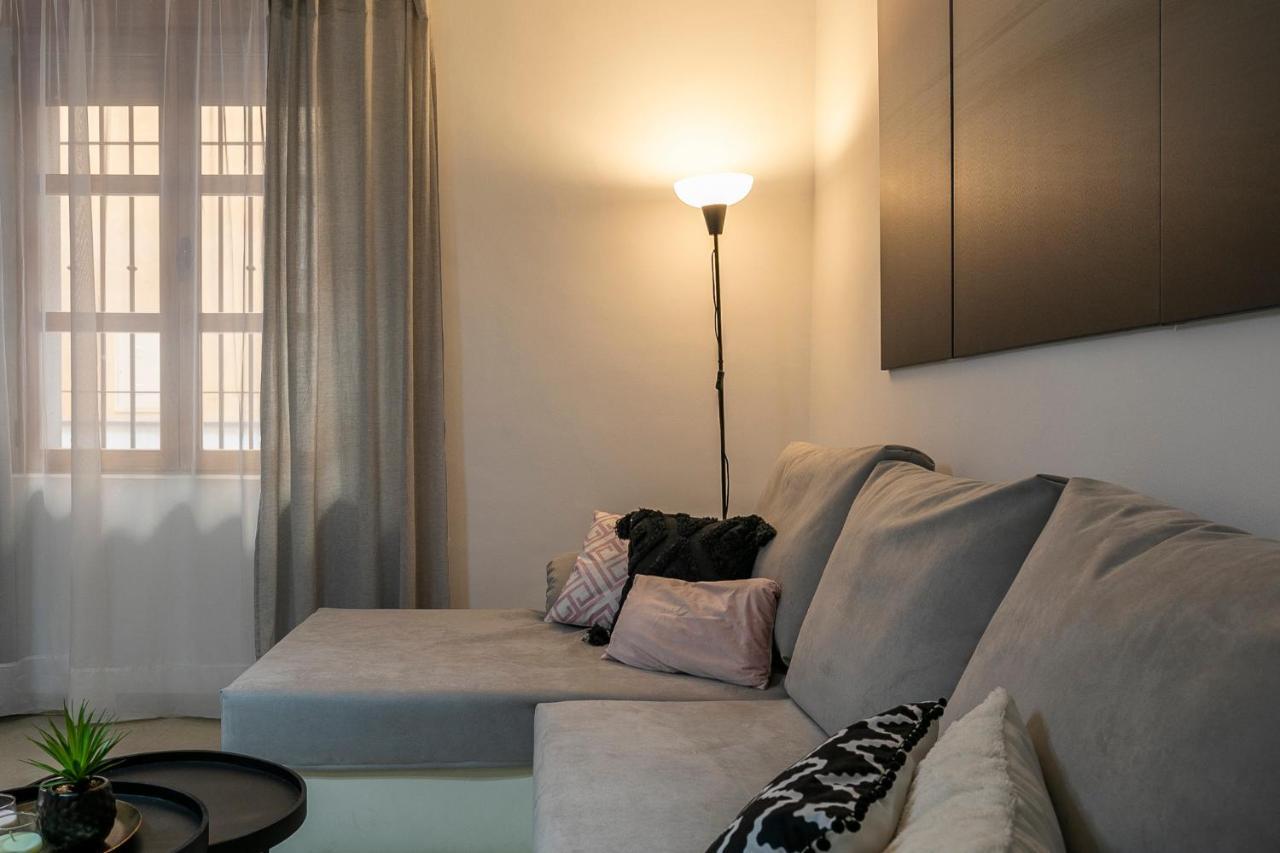 Apartamento Para Vivir Granada Con Parking Exterior foto