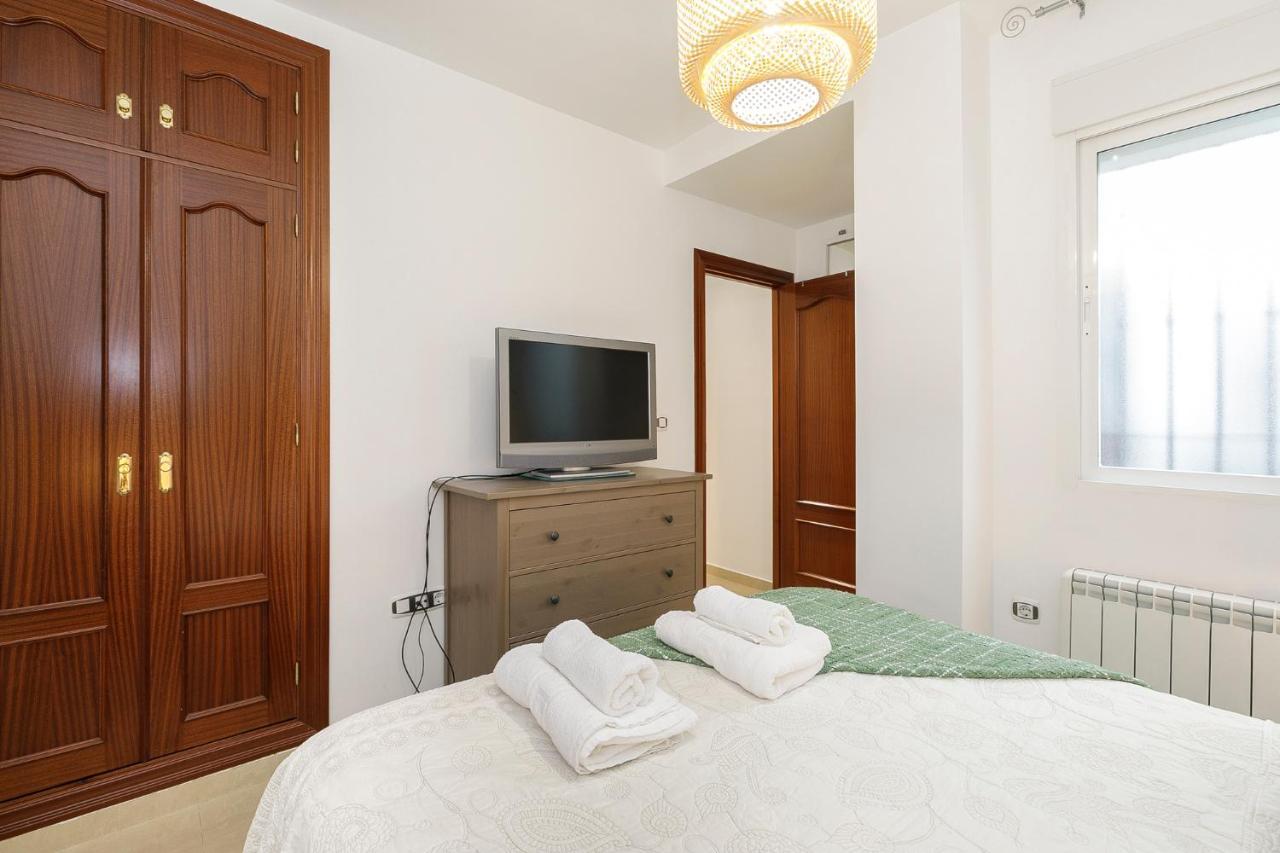 Apartamento Para Vivir Granada Con Parking Exterior foto